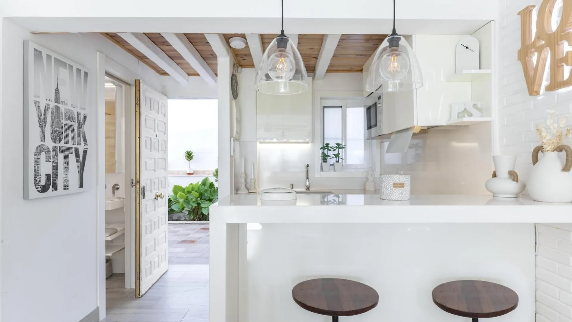 White Summer In Benalmadena Apartment