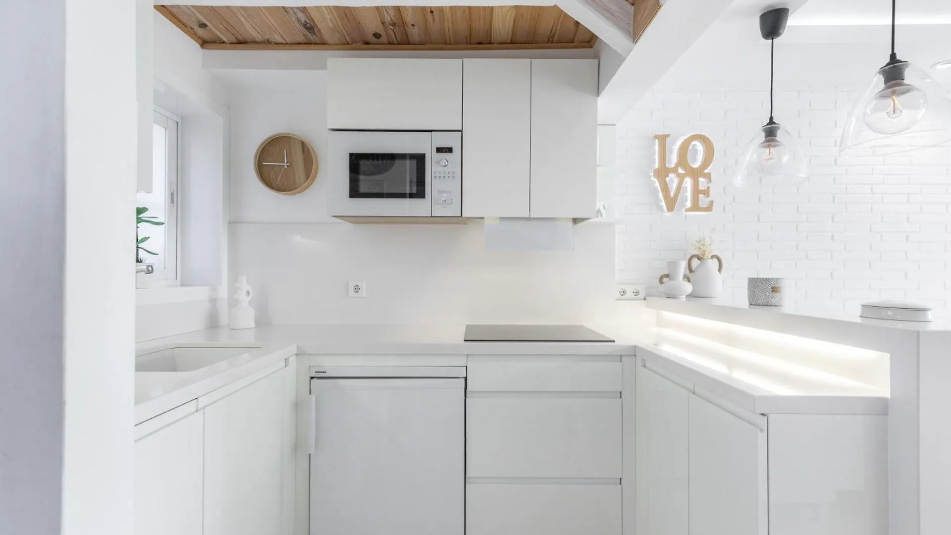 Apartment White Summer In Benalmadena