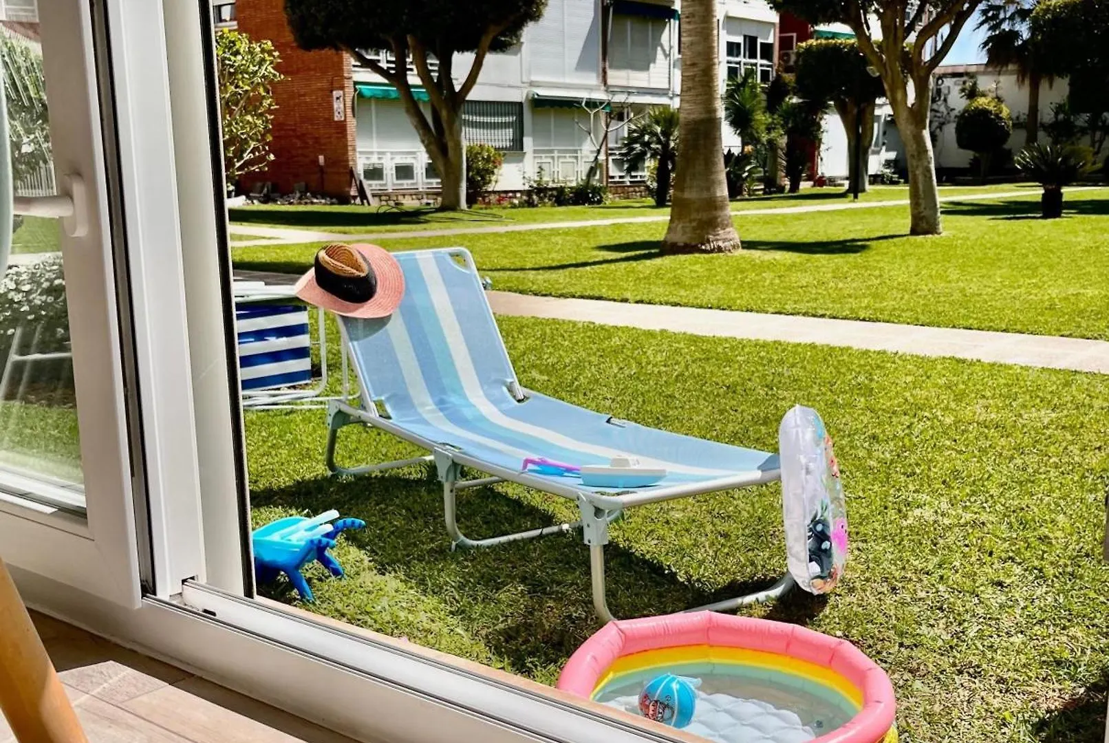 Apartment White Summer In Benalmadena Spain